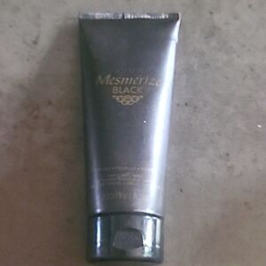 Avon Mesmerize Black for Him Hair & Body Wash